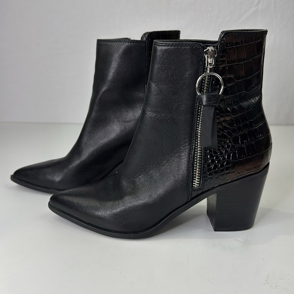 Aldo Black Ankle Boots with Sleek Design and Side Zippers - Picture 4 of 10